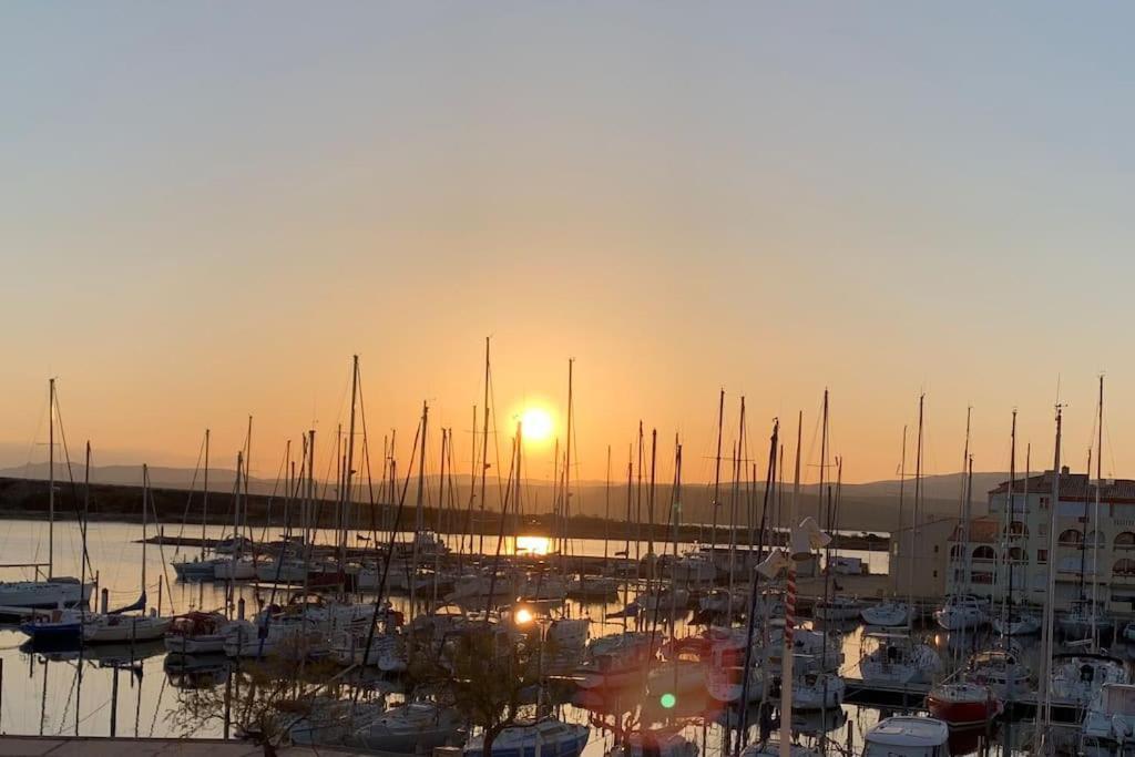 לאוקאט Appartement Avec Vue Sur Le Port מראה חיצוני תמונה