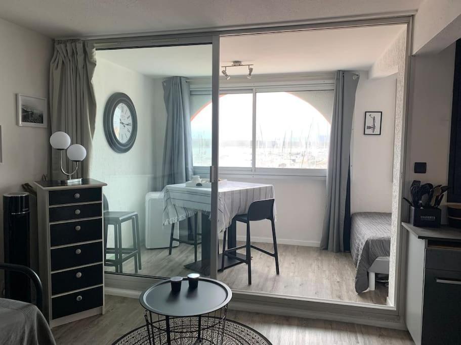 לאוקאט Appartement Avec Vue Sur Le Port מראה חיצוני תמונה